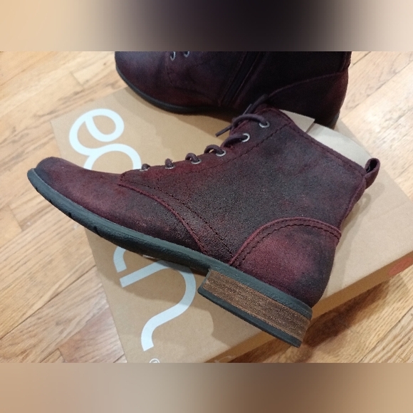 Earth New Leather Janel Lace Up Ankle Boots Burgundy Brown Women 8 - Picture 3 of 7